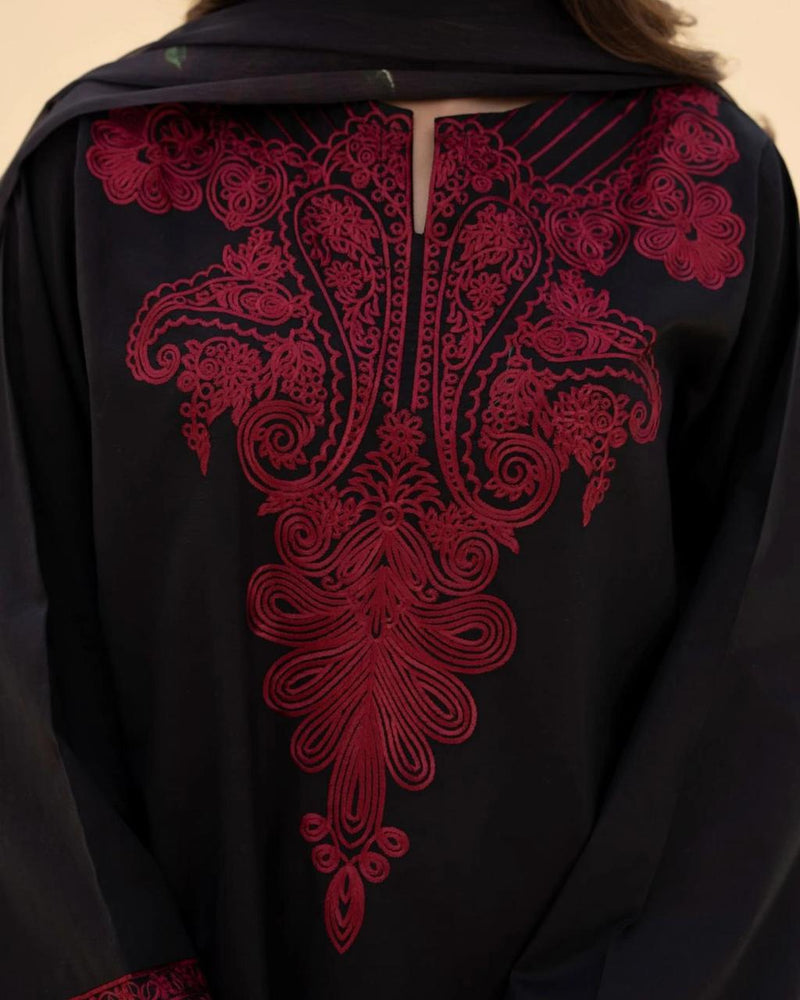 ZAROON LAWN 3PC ( FARSHI SHALWAR )