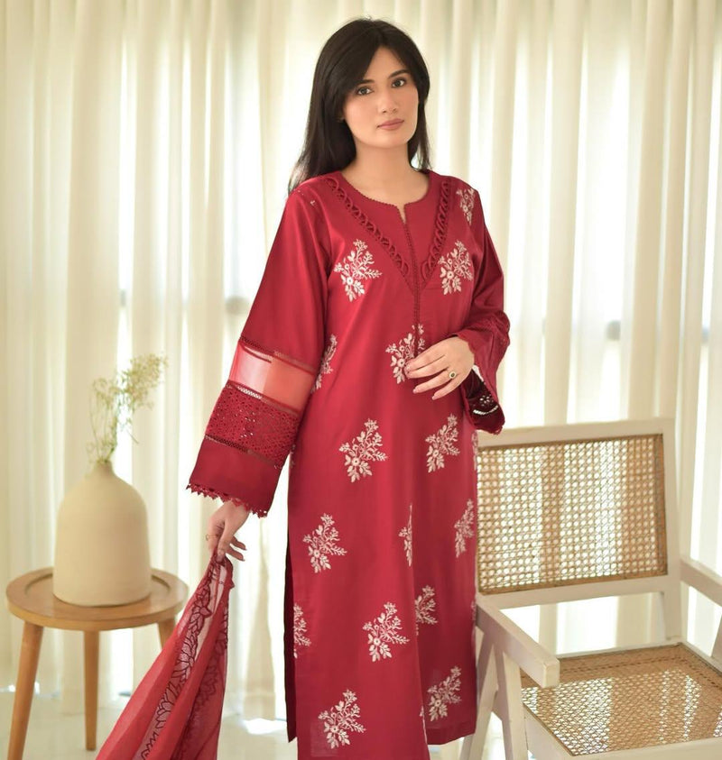 HORIYA MEHROON LAWN CORD SET